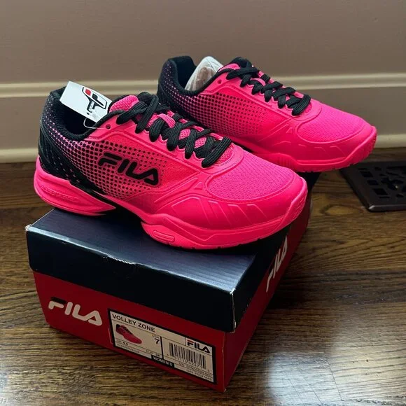Fila Women’s Volley Zone PICKLEBALL Shoes – Knockout Pink/Black – Size 7, NEW